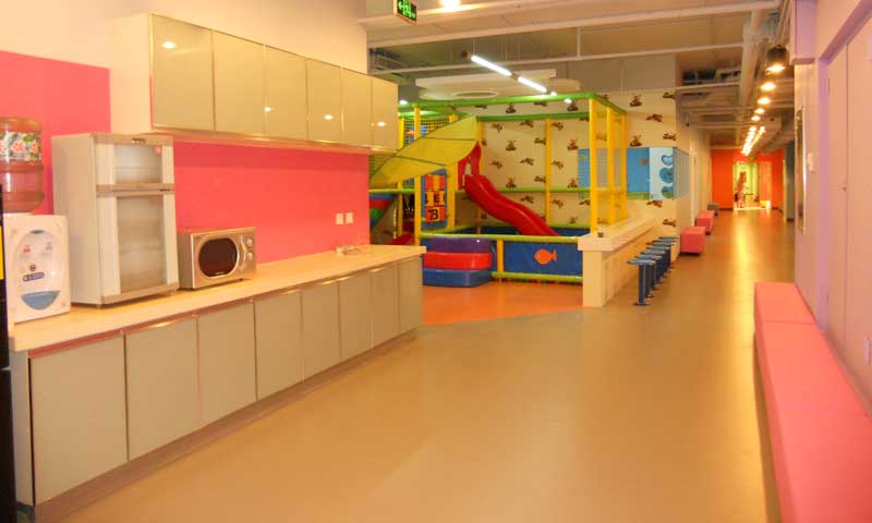 幼兒園地板安全問(wèn)題關(guān)乎青少年健康